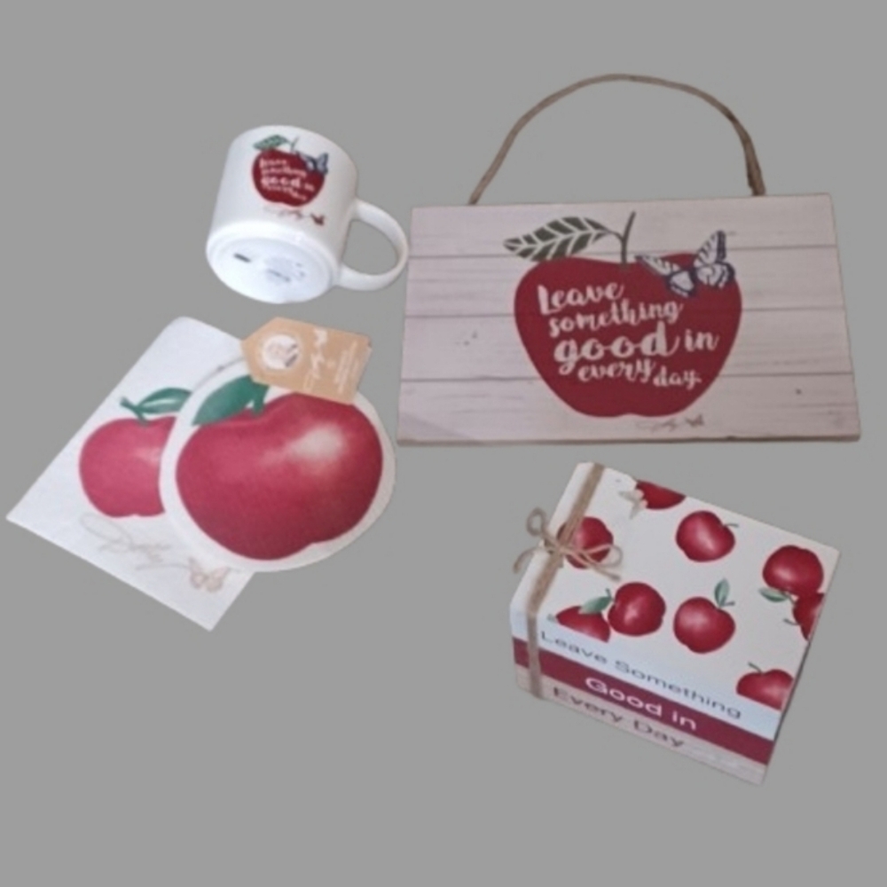 Apple Kitchen Decor Set 5 Pcs Mug Dish Cloth[2] Sign and Book Block
